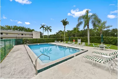 126 Sparrow Drive #22A, Royal Palm Beach, FL 33411 - Photo 21