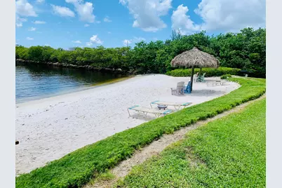 1100 Scotia Drive #102, Hypoluxo, FL 33462 - Photo 7