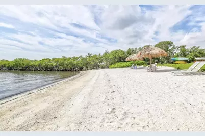 1100 Scotia Drive #102, Hypoluxo, FL 33462 - Photo 3