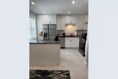 133 Lake Olive Drive, West Palm Beach, FL 33411 - Photo 3