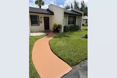133 Lake Olive Drive, West Palm Beach, FL 33411 - Photo 1