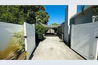 6710 Forest Court, West Palm Beach, FL 33405 - Photo 23