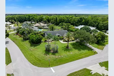 202 NE Flax Terrace, Jensen Beach, FL 34957 - Photo 3