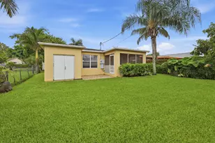 939 Charles St, West Palm Beach, FL 33401 - Photo 35