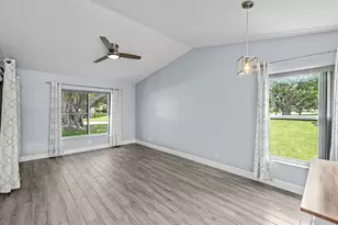 28 Via De Casas Norte, Boynton Beach, FL 33426 - Photo 9