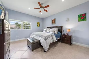 227 N Lakeshore Dr, Hypoluxo, FL 33462 - Photo 13