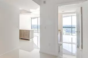 5252 NW 85th Ave, Doral, FL 33166 - Photo 15