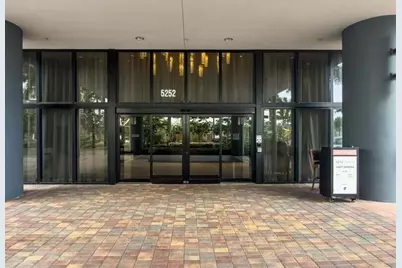 5252 NW 85th Avenue #1208, Doral, FL 33166 - Photo 13