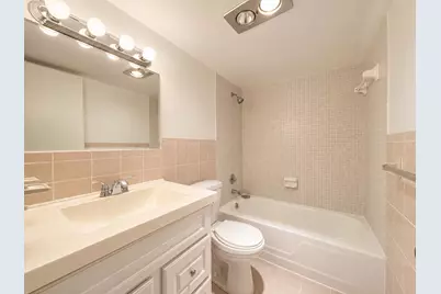 555 Purdy Lane #309, Palm Springs, FL 33461 - Photo 13