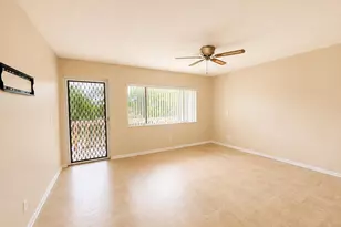 555 Purdy Ln, Palm Springs, FL 33461 - Photo 7