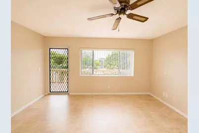 555 Purdy Lane #Unit 309, Palm Springs, FL 33461 - Photo 7
