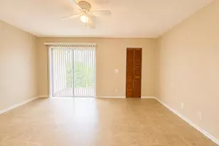 555 Purdy Ln, Palm Springs, FL 33461 - Photo 19