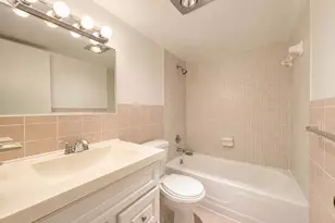 555 Purdy Ln, Palm Springs, FL 33461 - Photo 15