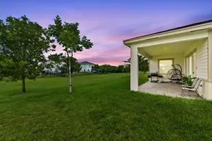 1115 Haywagon Trl, Loxahatchee, FL 33470 - Photo 3