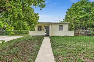 4936 NE 14th Ave, Pompano Beach, FL 33064 - Photo 5