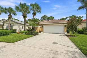4870 SE Devenwood Way, Stuart, FL 34997 - Photo 3