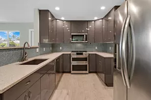 1257 NW 7th St, Boca Raton, FL 33486 - Photo 9