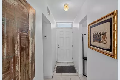 1045 10th Street #301, Miami Beach, FL 33139 - Photo 13