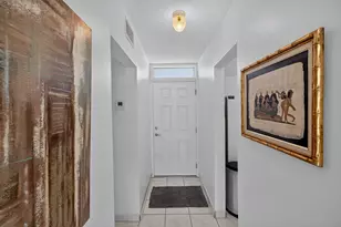 1045 10th St, Miami Beach, FL 33139 - Photo 13