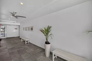 1045 10th St, Miami Beach, FL 33139 - Photo 11