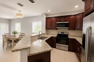 8851 N Isles Cir, Tamarac, FL 33321 - Photo 3