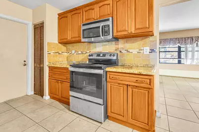 9522 Affirmed Lane, Boca Raton, FL 33496 - Photo 7