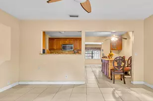 9522 Affirmed Ln, Boca Raton, FL 33496 - Photo 11
