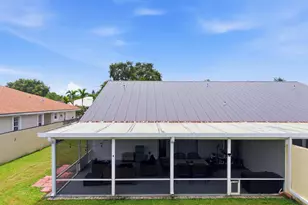 1320 Riverside Cir, Wellington, FL 33414 - Photo 29