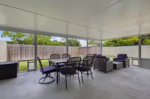 1320 Riverside Cir, Wellington, FL 33414 - Photo 23