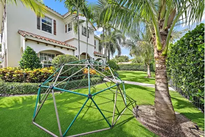 914 NE 2nd Avenue, Delray Beach, FL 33444 - Photo 7