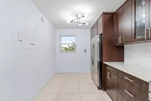 3728 Estepona Ave, Doral, FL 33178 - Photo 7