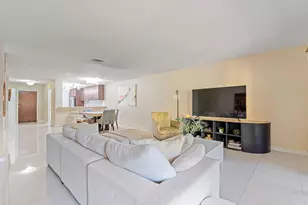 3728 Estepona Ave, Doral, FL 33178 - Photo 11