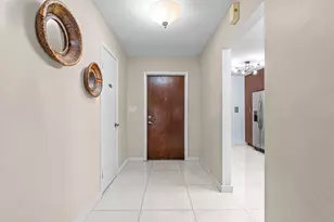 3728 Estepona Ave, Doral, FL 33178 - Photo 5