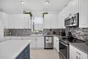 11224 Marina Bay Rd, Wellington, FL 33449 - Photo 11