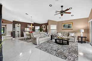 107 Harbor Lake Cir, Greenacres, FL 33413 - Photo 19