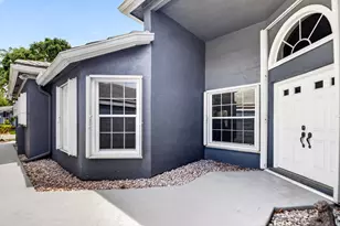 107 Harbor Lake Cir, Greenacres, FL 33413 - Photo 5