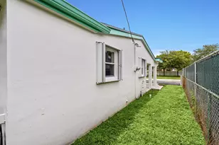 4987 SW 25th Ave, Dania Beach, FL 33312 - Photo 15