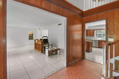 135 Hartman Road, Fort Pierce, FL 34947 - Photo 9
