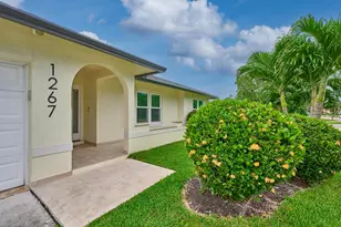 1267 Summerwood Cir, Wellington, FL 33414 - Photo 1