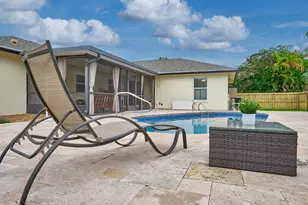 1267 Summerwood Cir, Wellington, FL 33414 - Photo 11