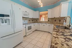 1009 NW Tuscany Dr, Port Saint Lucie, FL 34986 - Photo 5