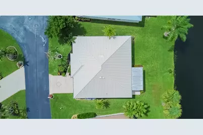 1009 NW Tuscany Drive, Port Saint Lucie, FL 34986 - Photo 19