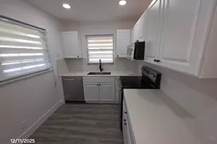 718 Whippoorwill Ln, Delray Beach, FL 33445 - Photo 13