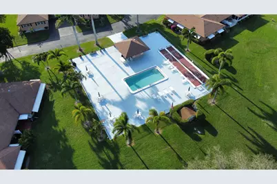 718 Whippoorwill Lane, Delray Beach, FL 33445 - Photo 47