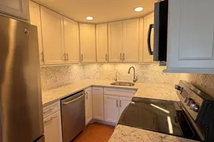 166 Dorset D, Boca Raton, FL 33434 - Photo 5