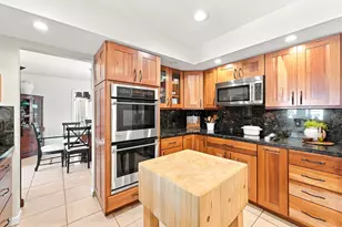 3315 NE 42nd Ct, Fort Lauderdale, FL 33308 - Photo 19