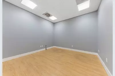 117 NE 5th Avenue, Delray Beach, FL 33483 - Photo 9