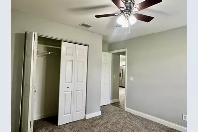 225 12th Street SW, Vero Beach, FL 32962 - Photo 17
