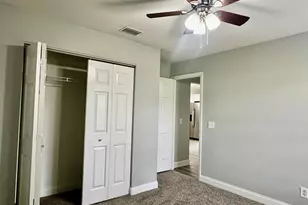 225 12th St SW, Vero Beach, FL 32962 - Photo 17