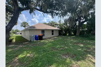 225 12th Street SW, Vero Beach, FL 32962 - Photo 25